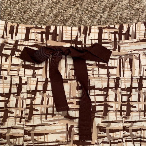 Old Navy Pleated Skirt - Picture 2 of 4